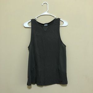 Olive Champion Active top